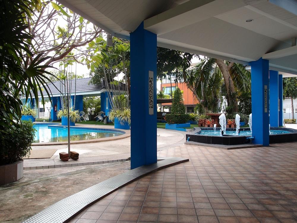 Blue Garden Resort Pattaya Джомтьен Экстерьер фото